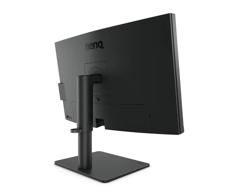 BENQ 27 inča PD2705U 4K 3840x2160 IPS USB-C 65W dizajnerski monitor