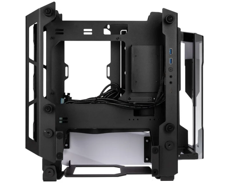 ANTEC Striker kućište