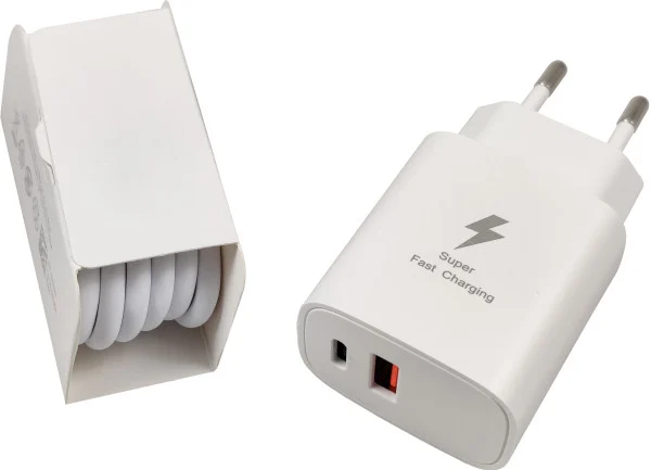 NPA-AC44 ** Gembird QC3.0 brzi punjac USB-A+ USB-C, + kabl USB-C, 25W DC 5V/3A ili 9V/2,77A (679)